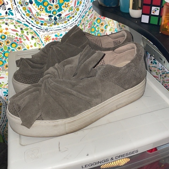 8.5 Kenneth Cole reaction leather upper platform bow sneaker shoes - Picture 5 of 6